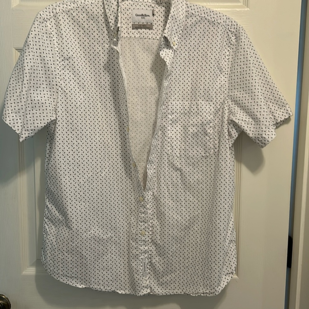Goodfellow and Co Button Down Shirt